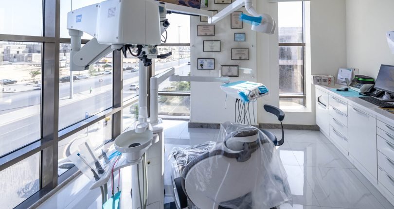 عيادات ميرال لطب الأسنان فرع حي الربيع